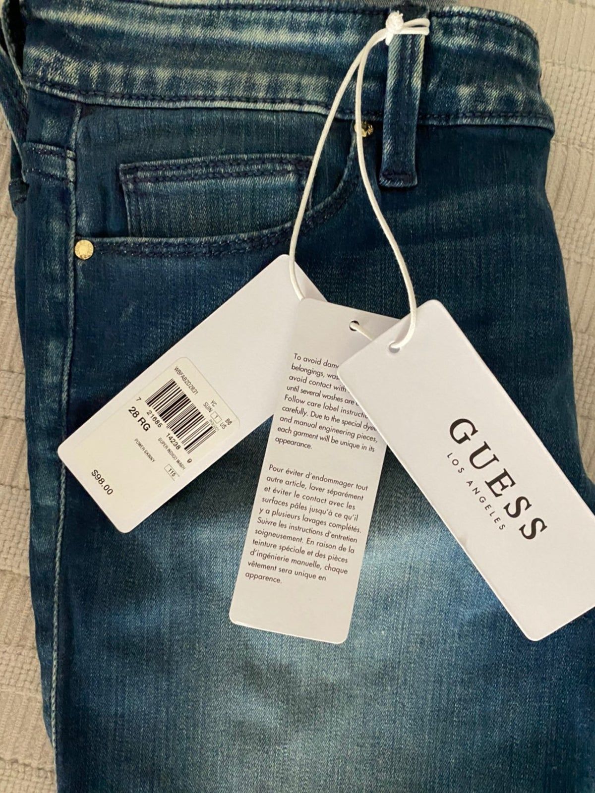 Boost Recognition Using Custom Jeans Tags for Your Clothing Line